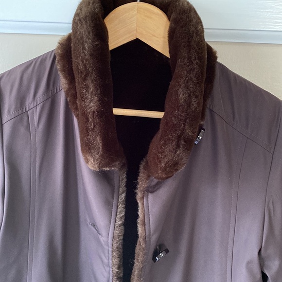 NEW Brown Water Resistant Reversible Faux Fur Coat - Picture 2 of 9